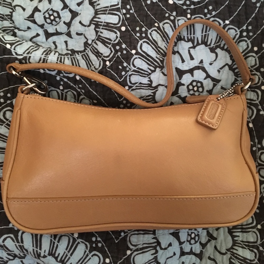 NEW! COACH Hampton Leather Handbag Clutch Wristlet